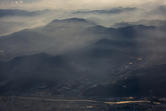 航拍<strong>壮美</strong>河流山川摄影图