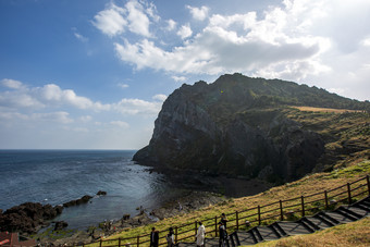 海岸边岩石纹理旅游摄影图