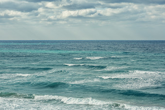 碧绿海水海浪摄影图