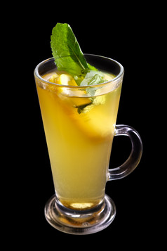 玻璃杯柠檬汁摄影图