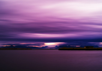 紫色<strong>彩霞</strong>海边景观