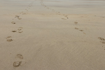 沙滩脚印海边沙子