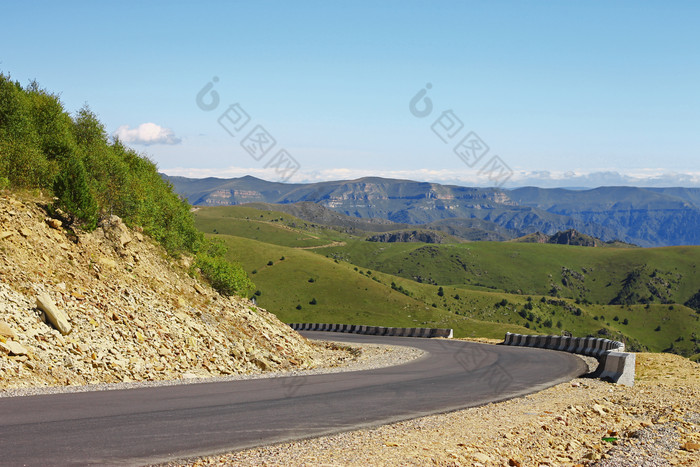 风景优美的环山公路