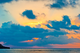 海水彩色天空彩云美景