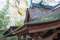 京都，日本-2015 年 1 月 11 日: 胸形神社的京都御苑花园。一个著名的历史遗址在古代城市京都，日本.
