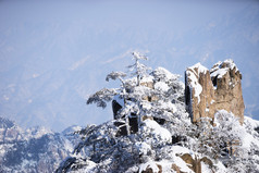 黄山山冬季的雪场景