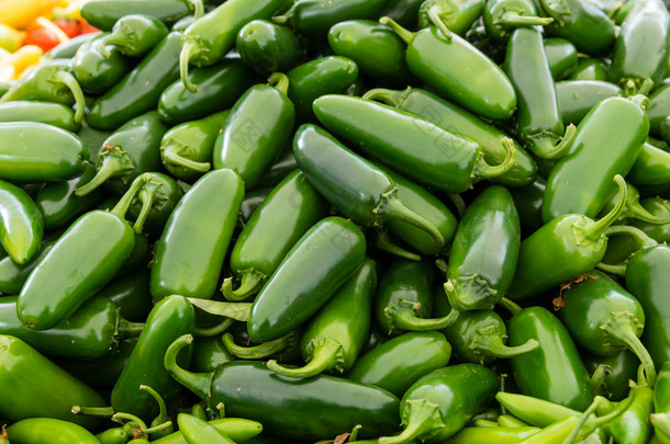 墨西哥胡椒辣椒在市场
