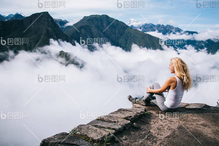 一个人风景高清图片下载-一个人风景图片-一个人风景素材-包图网