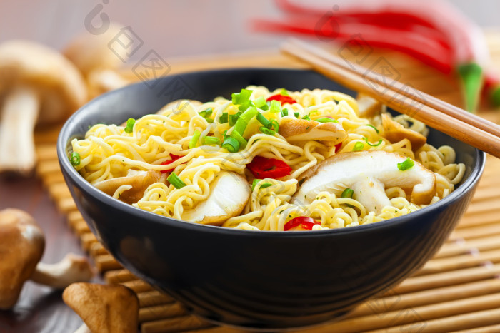 亚洲食品方便面图片-包图网企业站