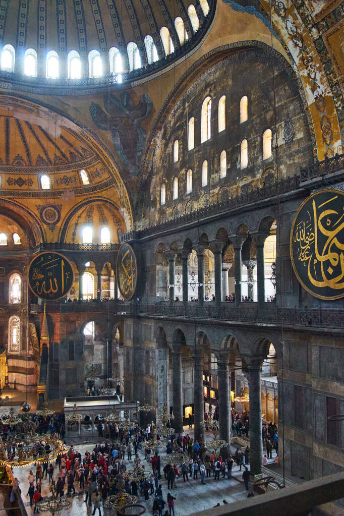 清真寺内部神圣智慧教堂内部土耳其伊斯坦布