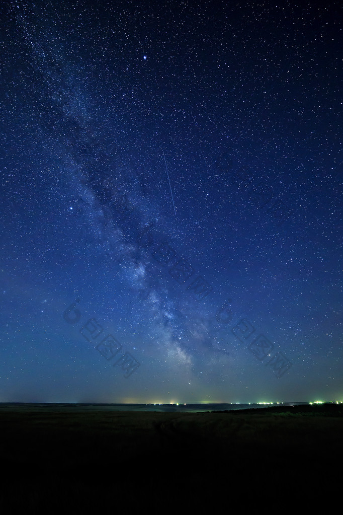 夜晚星空为背景的. 夜晚天空