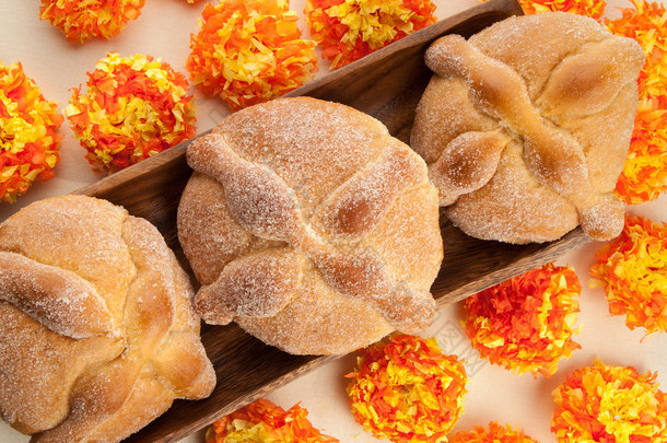 甜面包 (Pan de Muerto) 享有在死亡之日