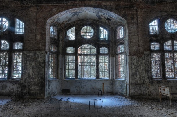 在 beelitz 的旧废弃的疗养院