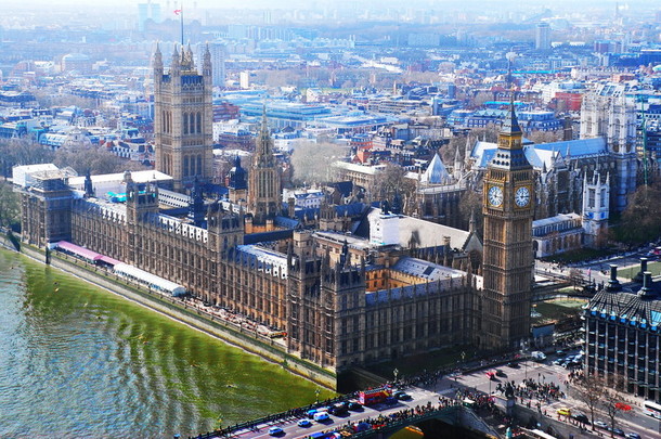 大笨钟和国会大厦，伦敦