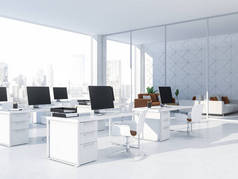 现代白色办公室内部与一排白色电脑桌和一个全景窗口与城市景观。设有沙发和玻璃墙的休息室。3d 渲染复制空间