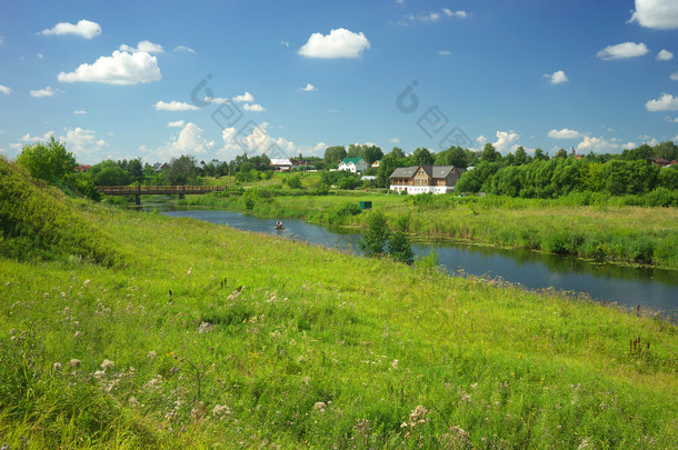 苏兹达尔的夏日风景