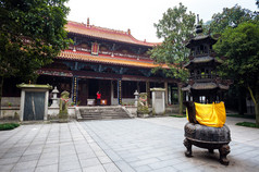 在中国长沙市岳麓山麓山寺