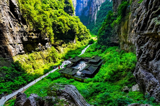 重庆，中国最有名的地方的山谷中中国的世界遗产景观武隆国家公园