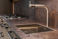 现代设计师铬在不锈钢厨房水槽水龙头