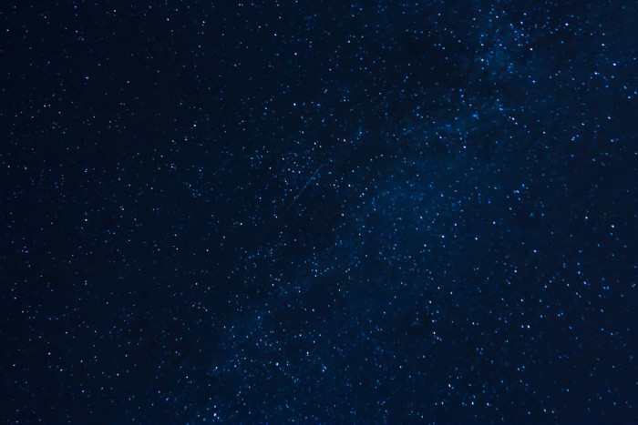 夜晚的天空的照片浩瀚星河图片-包图网企业站