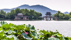 玉带桥和西湖查看在杭州，中国