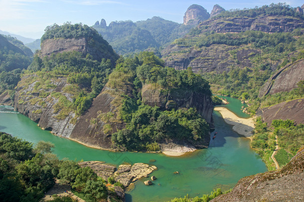 中国福建省武夷山市<strong>的</strong>峡谷