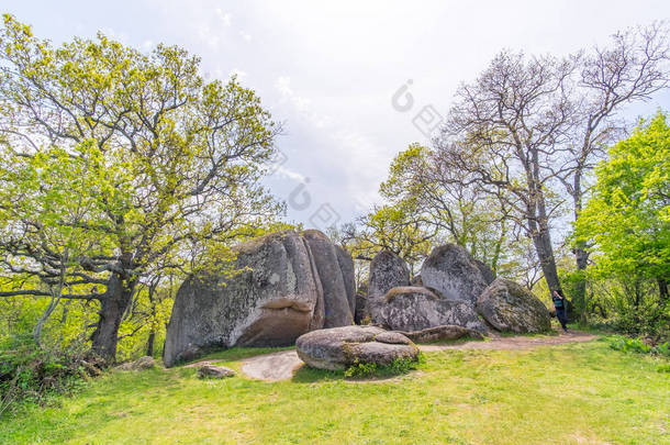 Beglik 仕-自然岩石形成的史前岩石圣殿