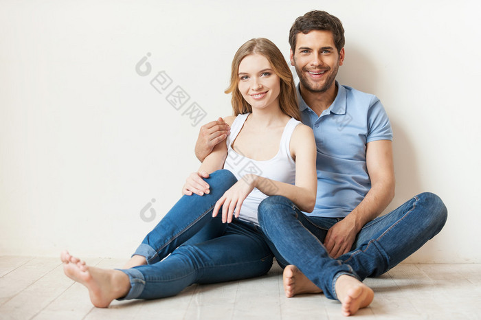 美丽的恩爱夫妻图片-包图网企业站