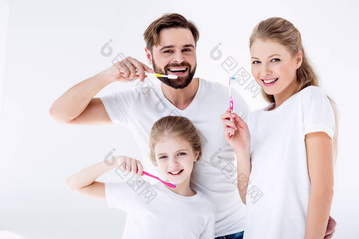 家族控股的牙刷
