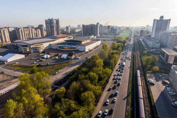 国际会展中心和基辅的城市景观