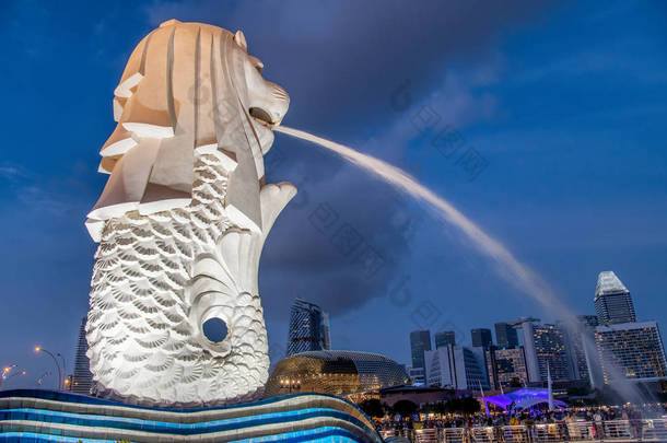 Merlion Singapore是新加坡的城市标志，位于滨海湾地区