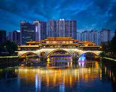 安顺大桥夜景, 成都, 中国