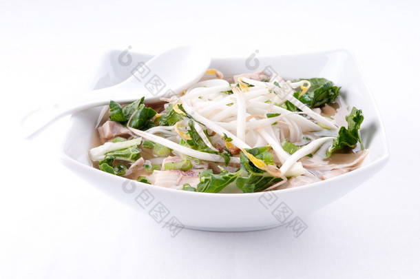 越南河粉汤、 <strong>鸡</strong>汤、 肉汤、 豆民族餐