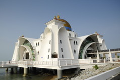 马六甲海峡清真寺 (清真寺海峡马六甲) 在马六甲
