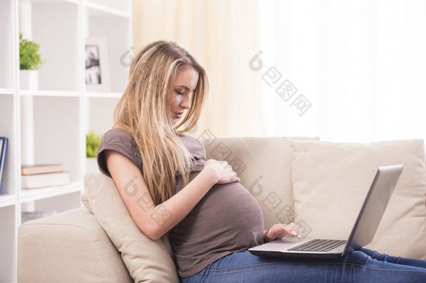 怀孕妇女