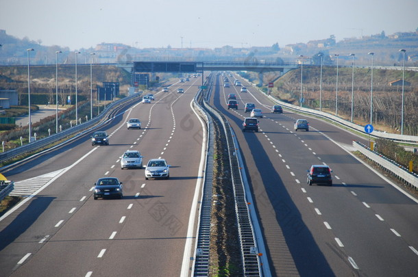 高速公路上的交通