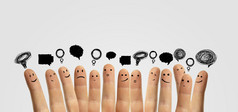 快乐集团的手指表情与社会聊天标志和语音泡沫