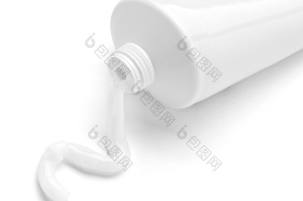 白奶油管身体护理产品