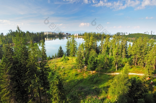 上塔特拉山绿色森林-strbske-pleso 斯洛伐克