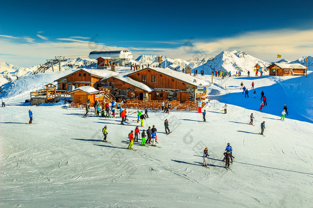 令人惊叹的滑雪胜地，阿尔卑斯山，Les Menuires，法国欧洲