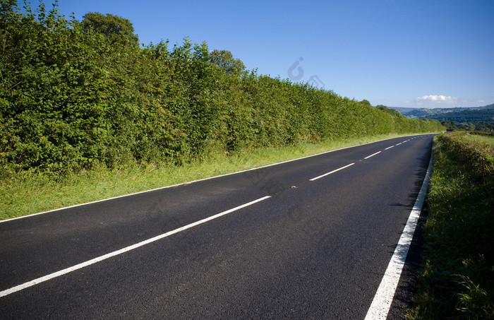 打开道路和高速公路