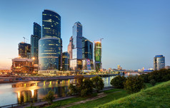 莫斯科市 (莫斯科国际商务中心) 在晚上