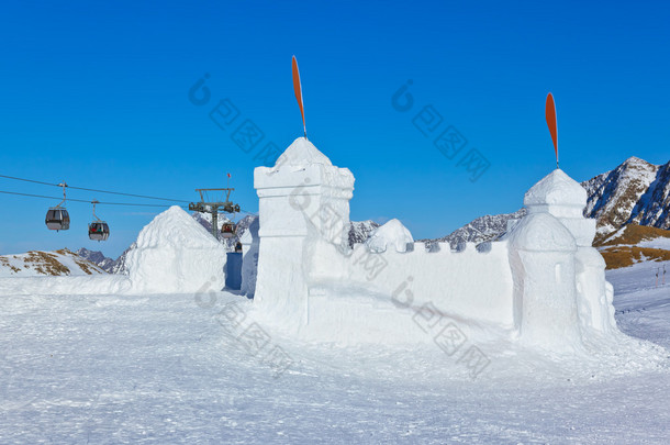 雪堡<strong>山</strong>滑雪度假村-奥地利因斯布鲁克