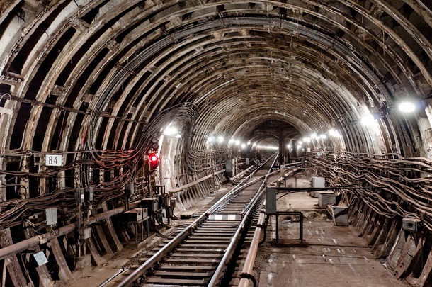 地铁<strong>隧道</strong>。基辅，乌克兰。基辅，乌克兰