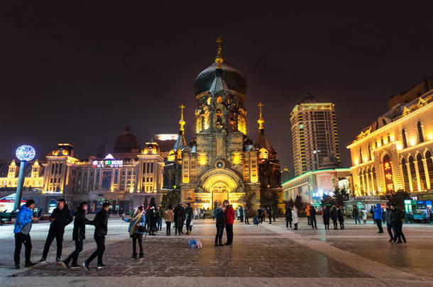 哈尔滨中国-2017 年 1 月 20 日︰ 哈尔滨圣索菲亚大教堂建于 1907 年，1997 年改建成博物馆。它矗立在高 53.3 米 （175 英尺），占地<strong>面积</strong> 721 平方米