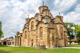格拉查尼察的塞尔维亚东正教修道院图片