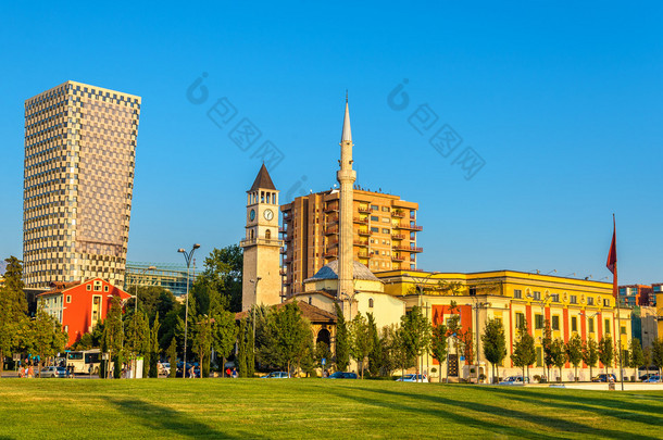 埃塞姆贝清真寺在地拉那-阿尔巴尼亚