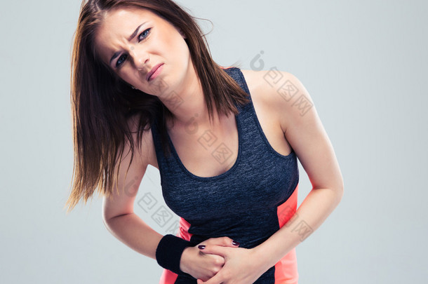 健身女人在肚子里有疼痛