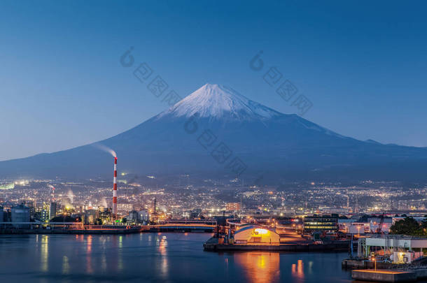 山富士风景