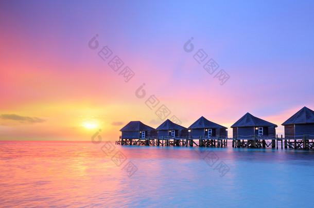 马尔代夫岛上的日落